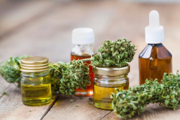 CBD-Gras rauchen: 14 Erfahrungsberichte zur Wirkung der Blüten