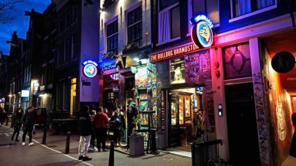 Holland: Cannabis-Hamsterkäufe durch Corona vor Schließung der Coffeeshops