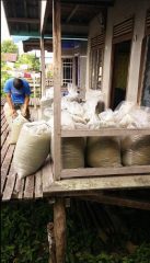 kratom saecke 137x240 1 Wer gutes Kratom kaufen und super günstig legal online bestellen möchte, der ist hier bei unserem großen Shop- und Preisvergleich genau richtig!